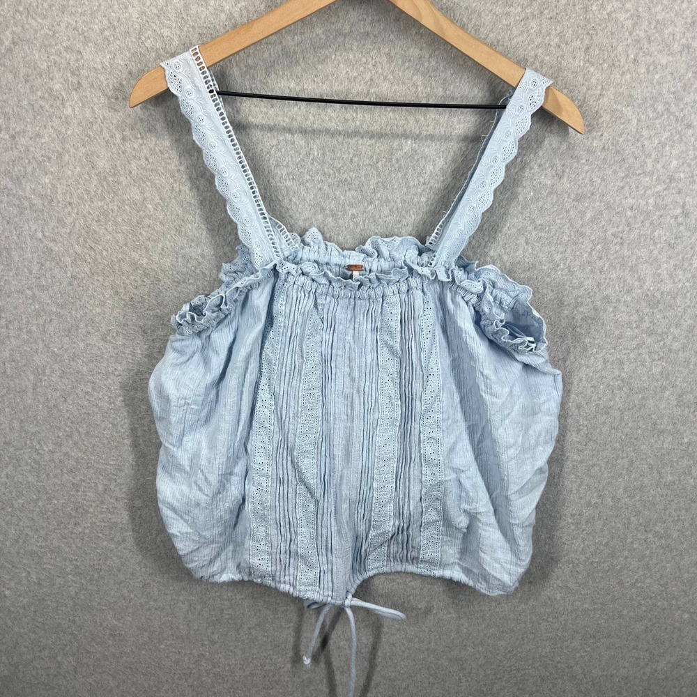 Free People Chambray Tank Top Women L Light Blue Eyelet Ruffle Tie‎ Hem NWT